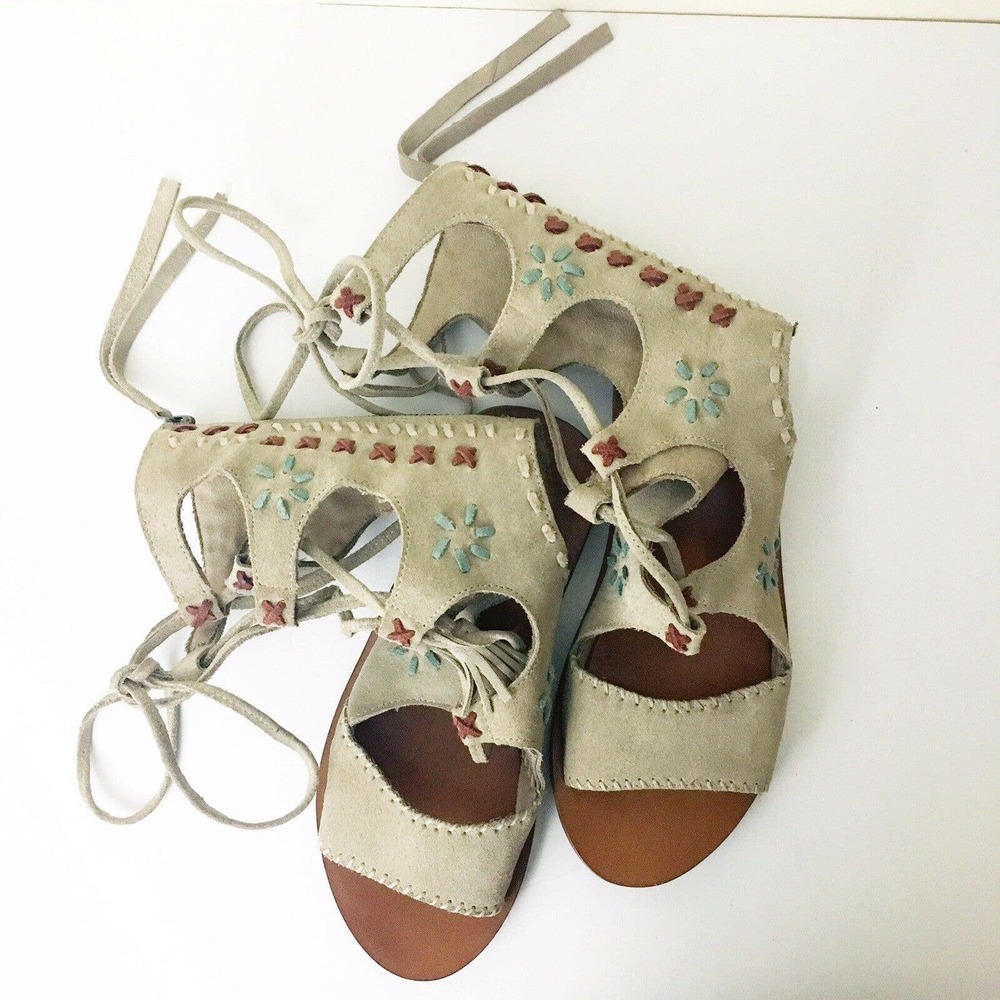 New Musse & Cloud Lace Up Size 6 Gladiator Sandals
